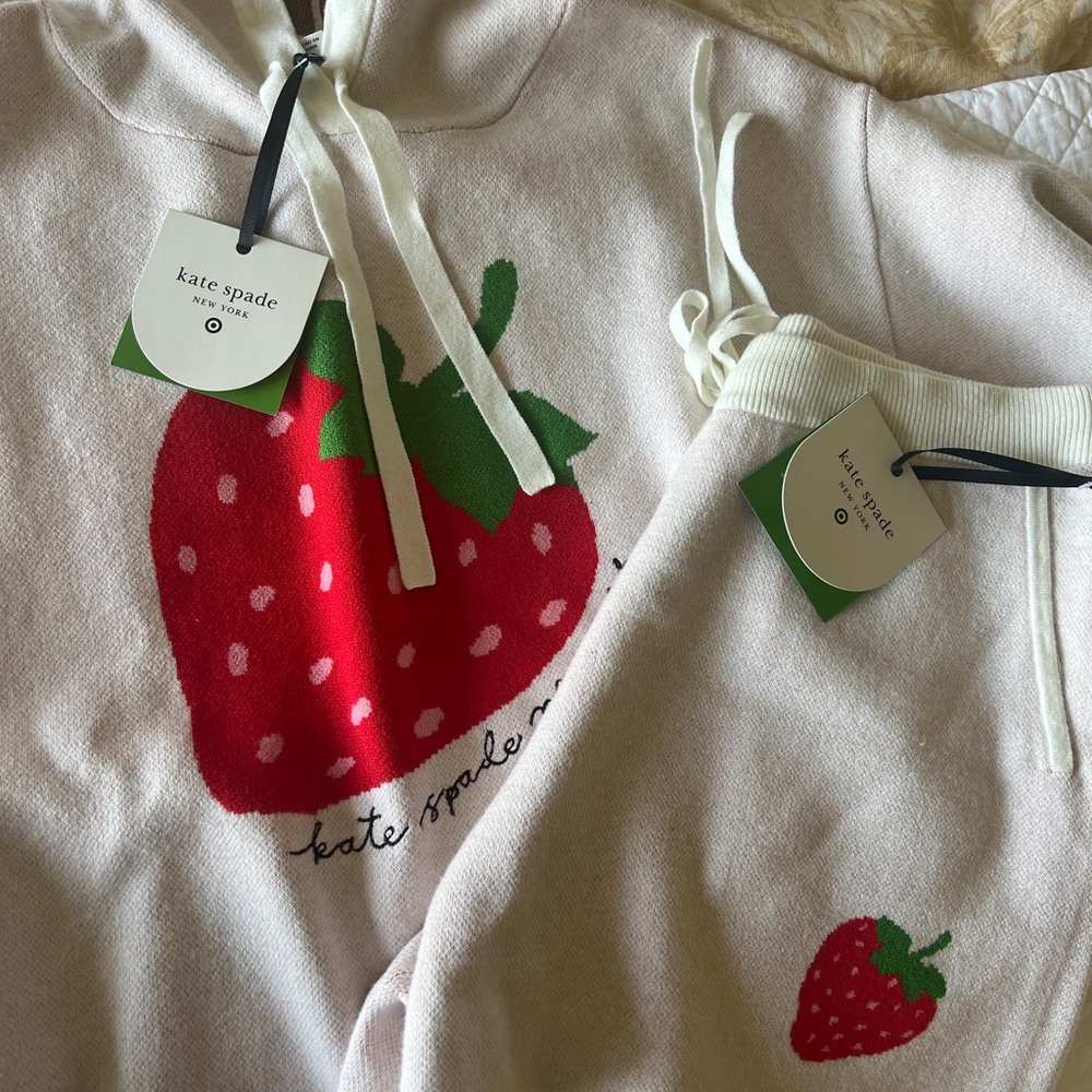 Kate Spade Strawberry Set medium